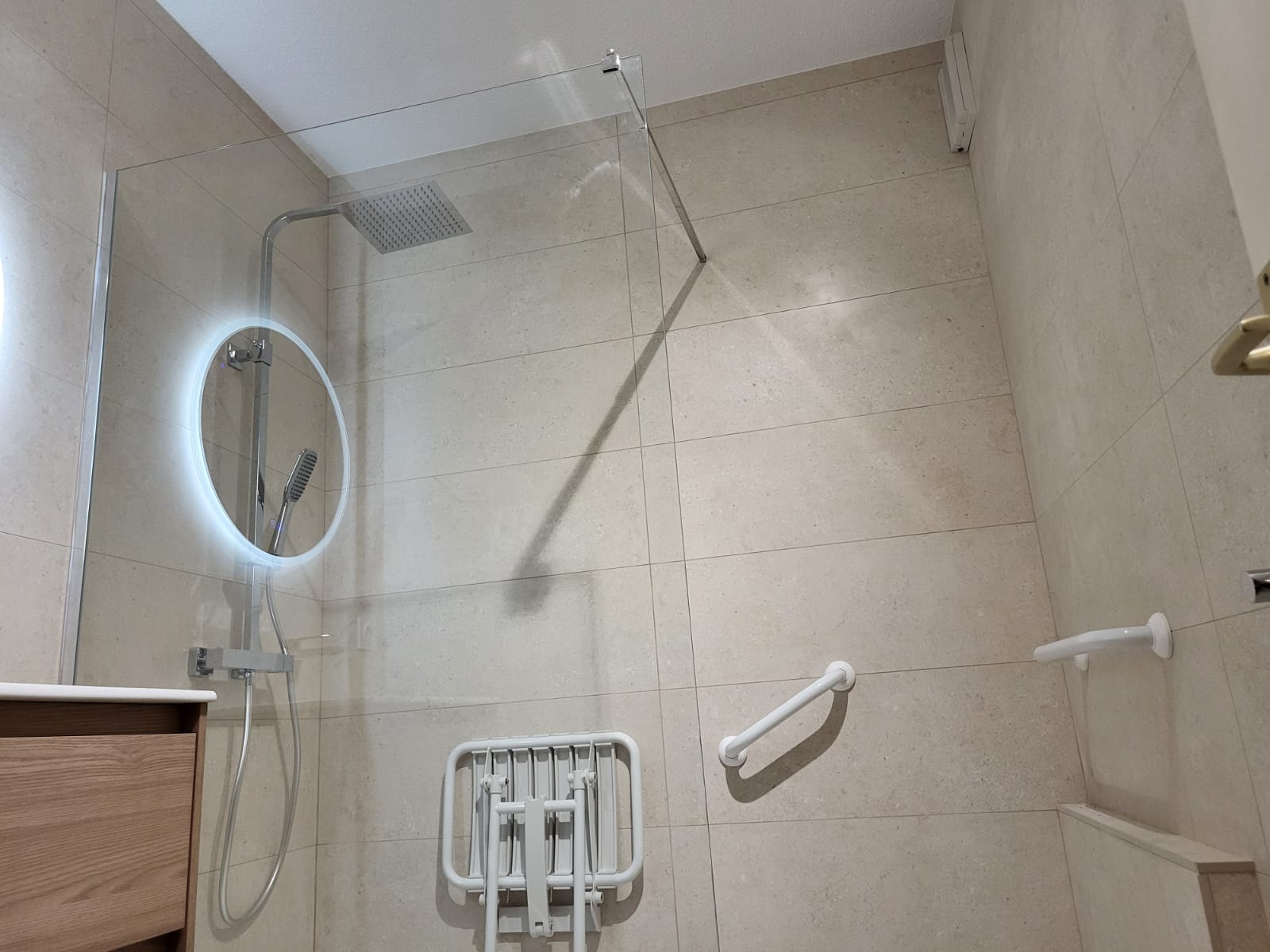 Salle de bain / plomberie – AB Plomberie Narbonne – photo 19